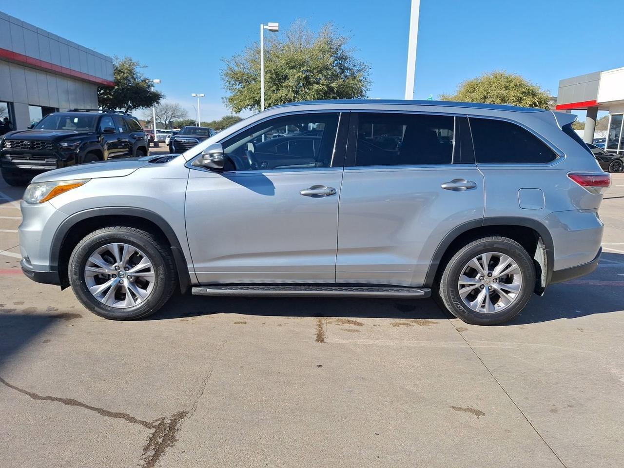 2015 Toyota Highlander XLE Hurst TX