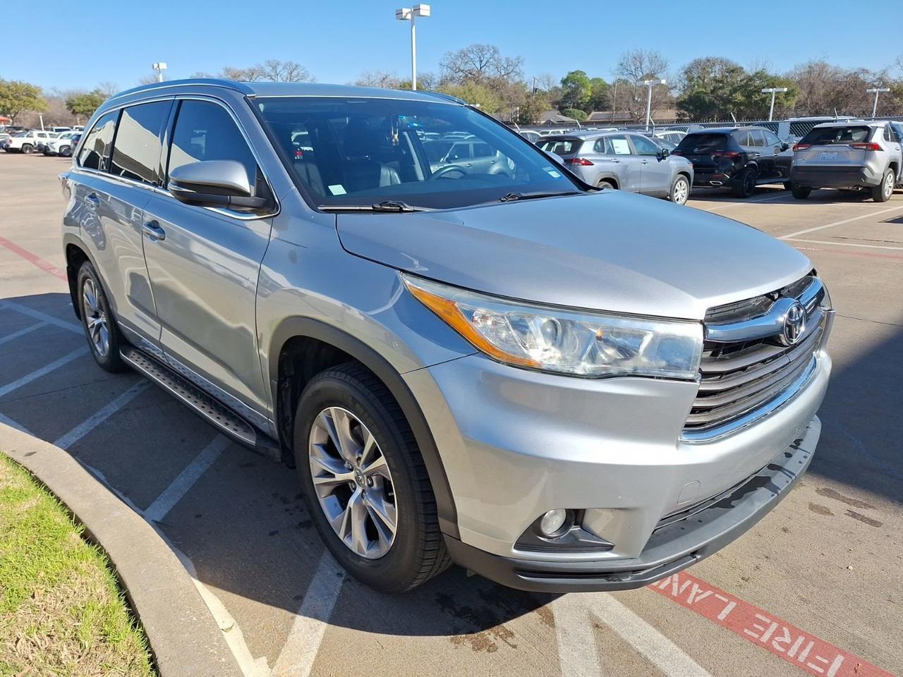 2015 Toyota Highlander XLE Hurst TX