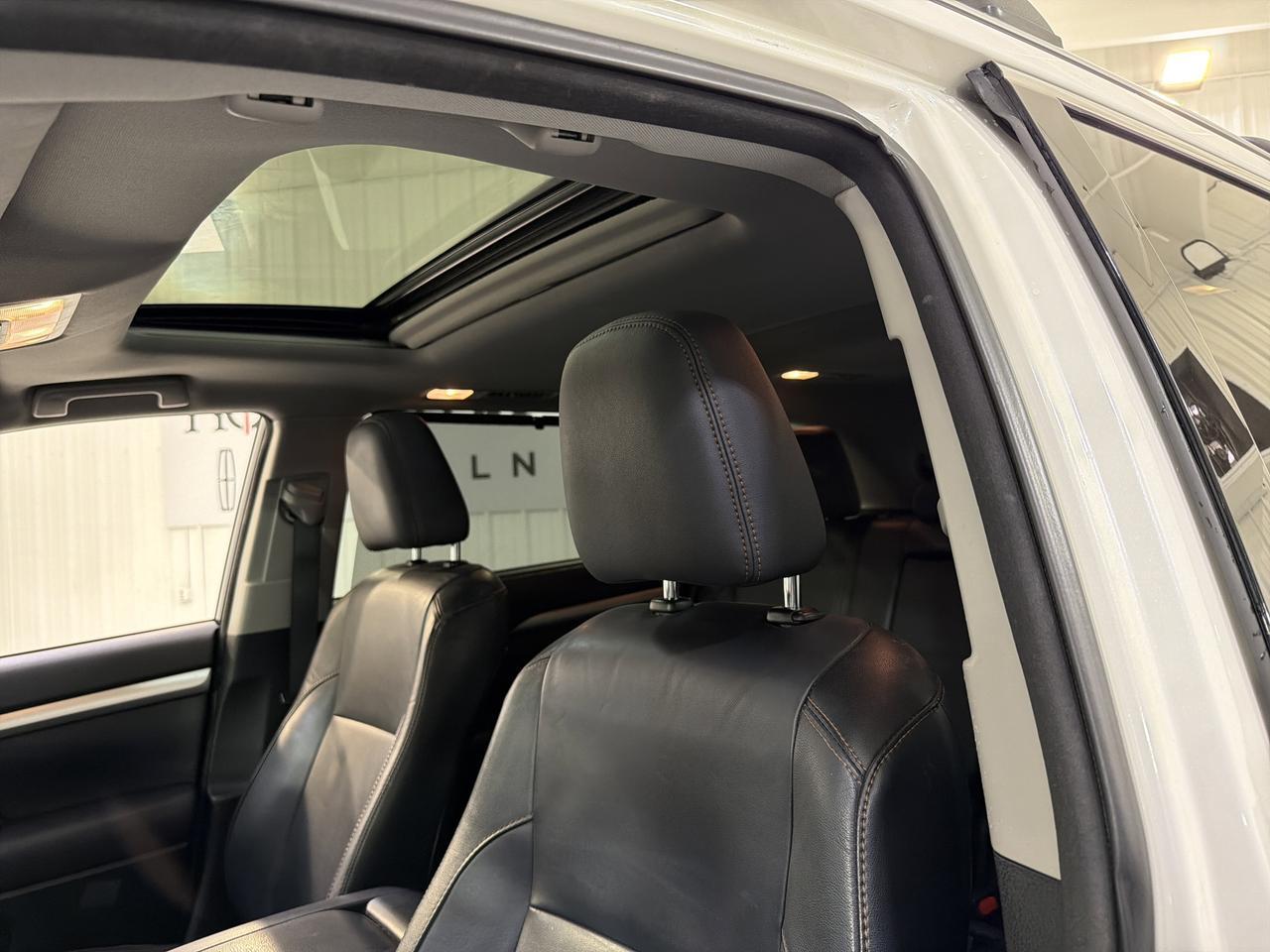 2015 Toyota Highlander XLE San Antonio TX