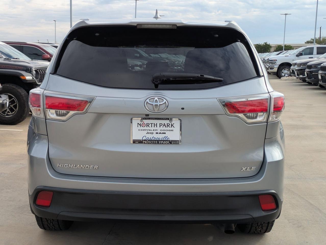 2015 Toyota Highlander XLE Castroville TX