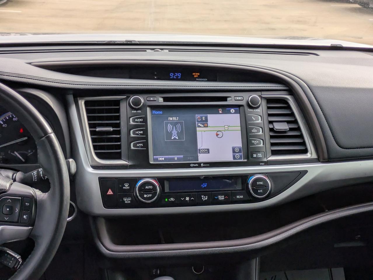 2015 Toyota Highlander XLE Castroville TX