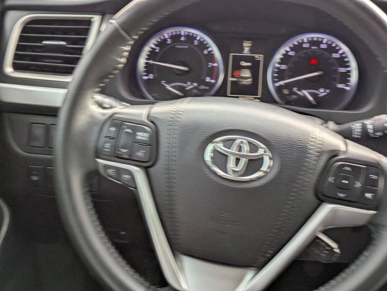 2015 Toyota Highlander XLE Castroville TX