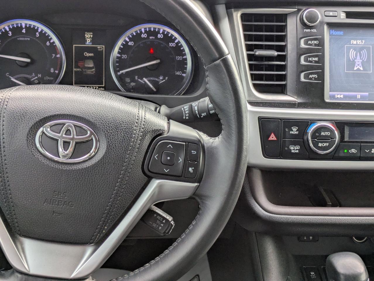 2015 Toyota Highlander XLE Castroville TX