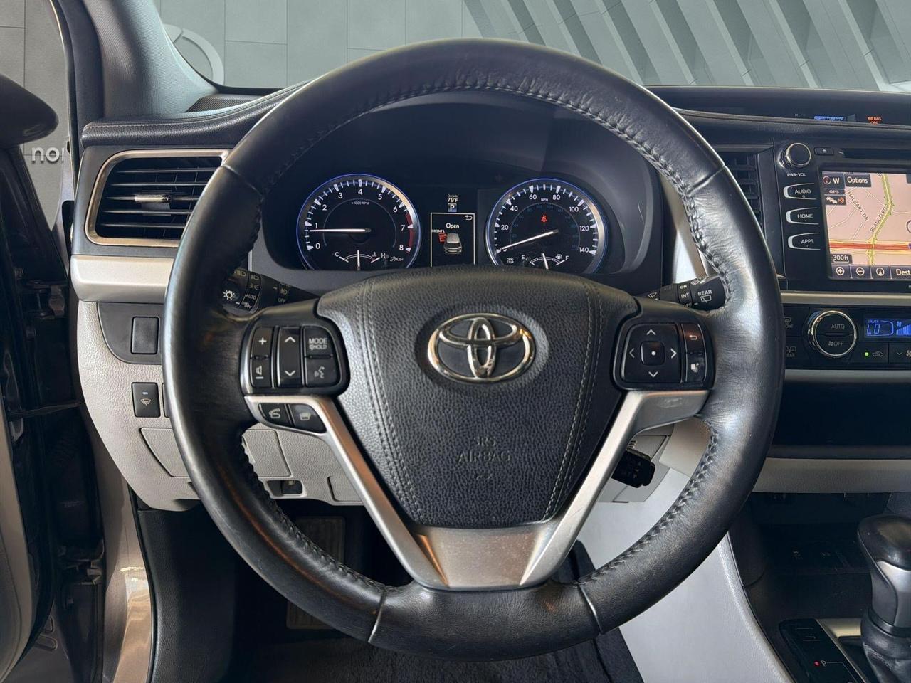 2015 Toyota Highlander XLE San Antonio TX