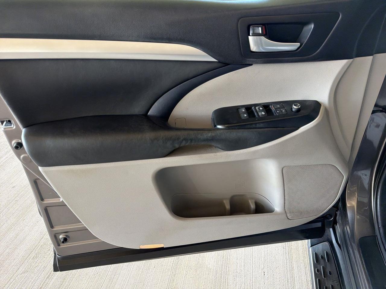 2015 Toyota Highlander XLE San Antonio TX