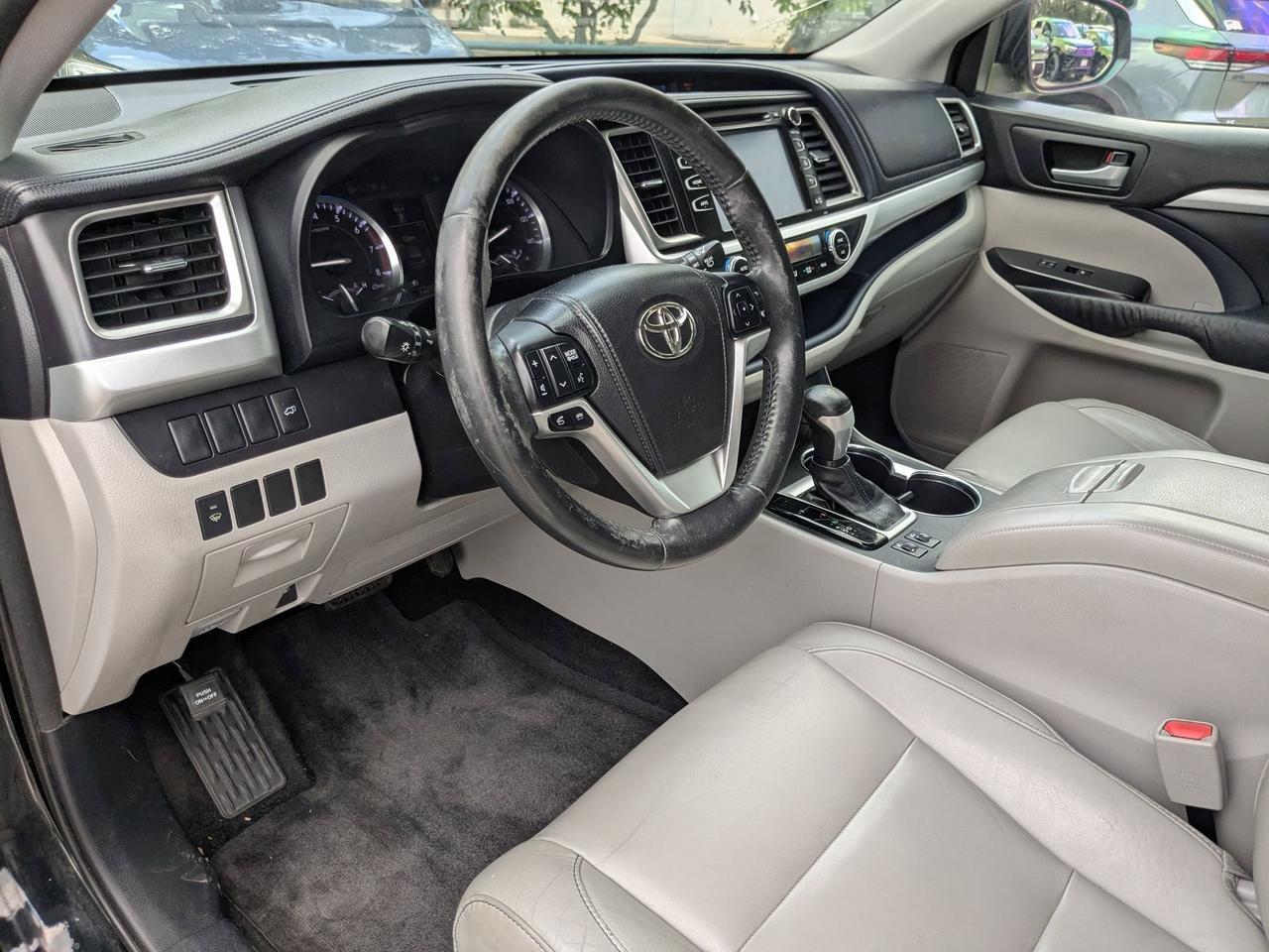 2015 Toyota Highlander XLE San Antonio TX