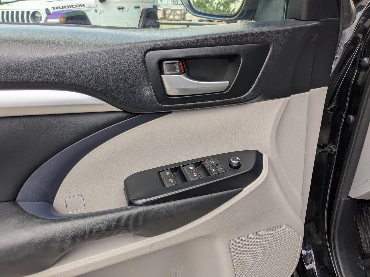 2015 Toyota Highlander XLE San Antonio TX