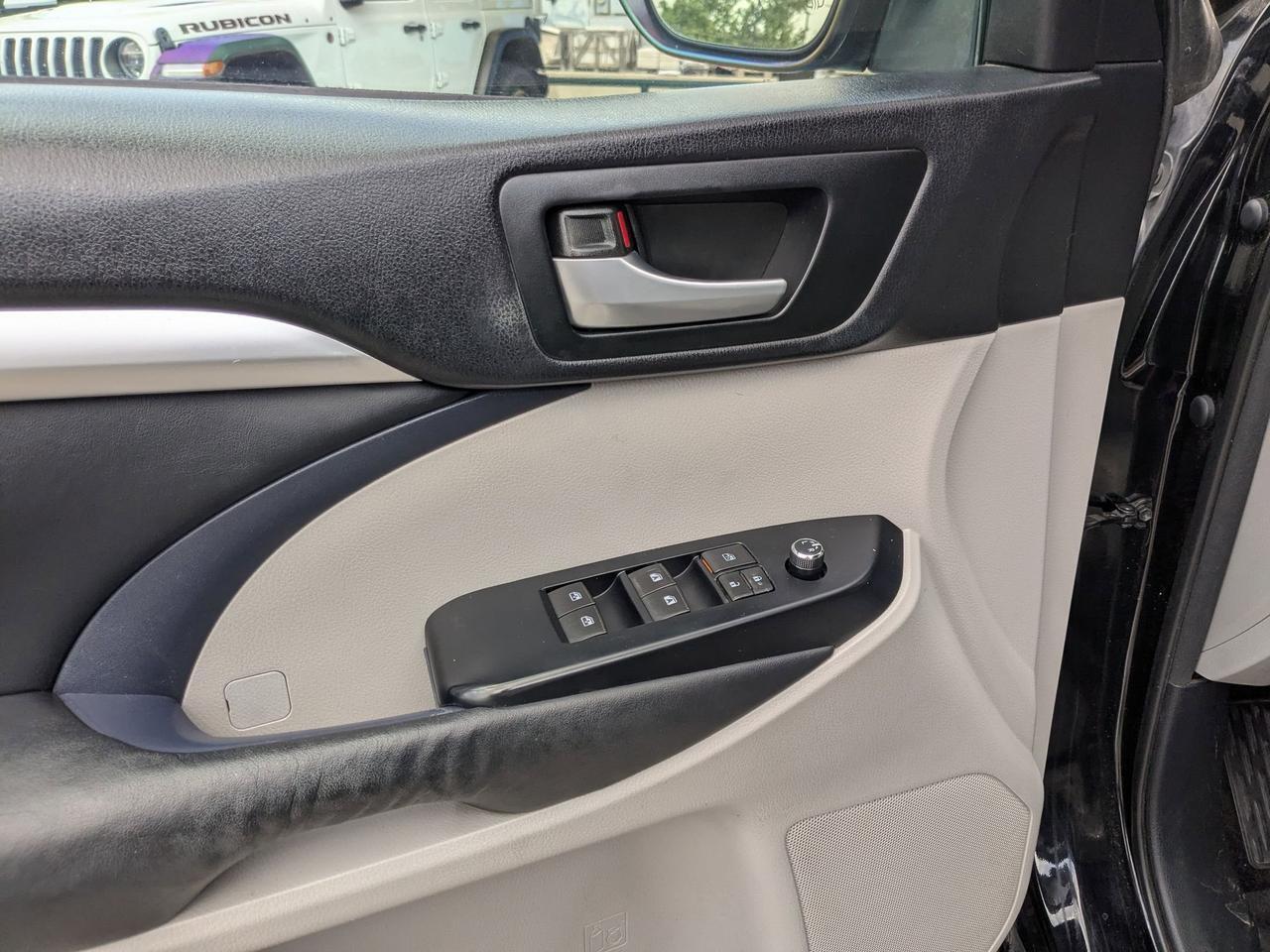 2015 Toyota Highlander XLE San Antonio TX