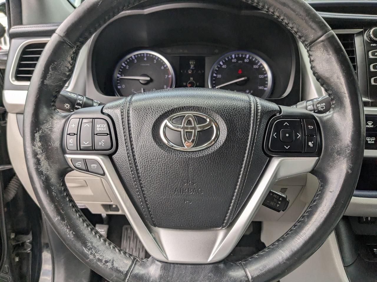 2015 Toyota Highlander XLE San Antonio TX