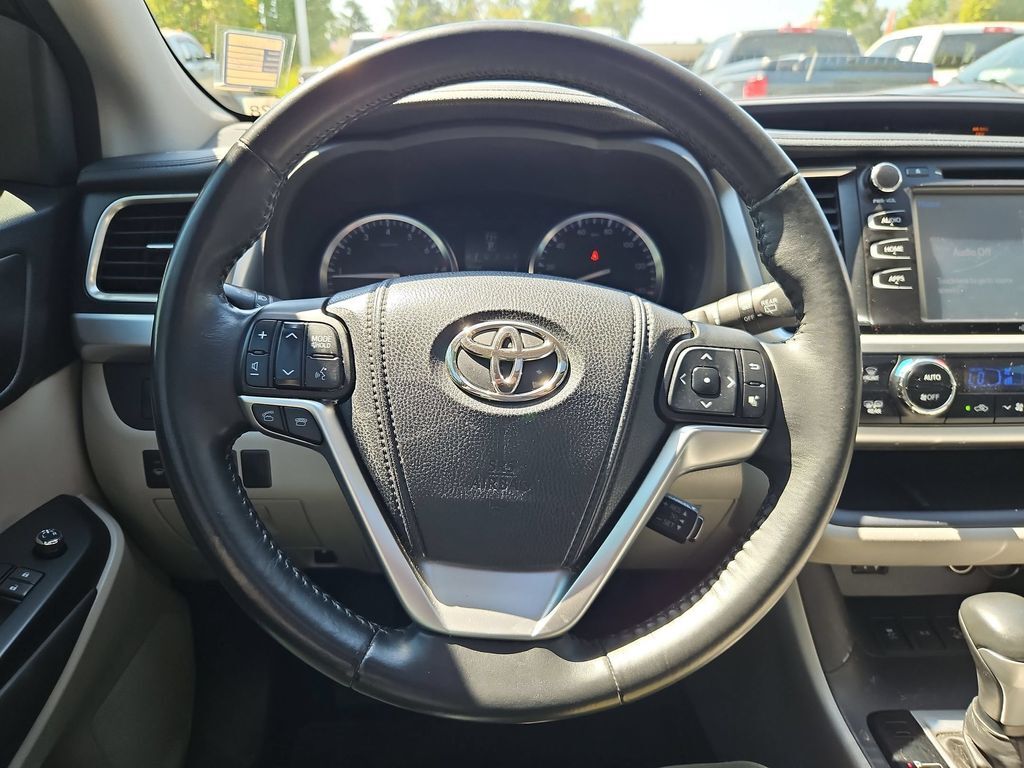 2015 Toyota Highlander XLE V6 Gresham OR