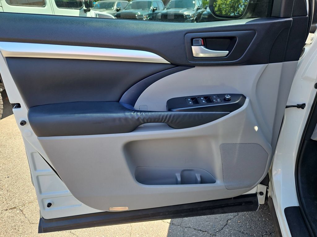 2015 Toyota Highlander XLE V6 Gresham OR