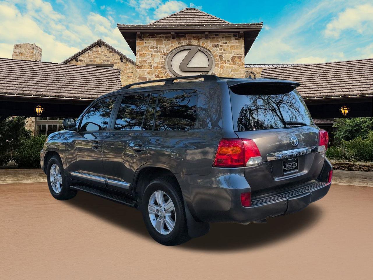 2015 Toyota Land Cruiser