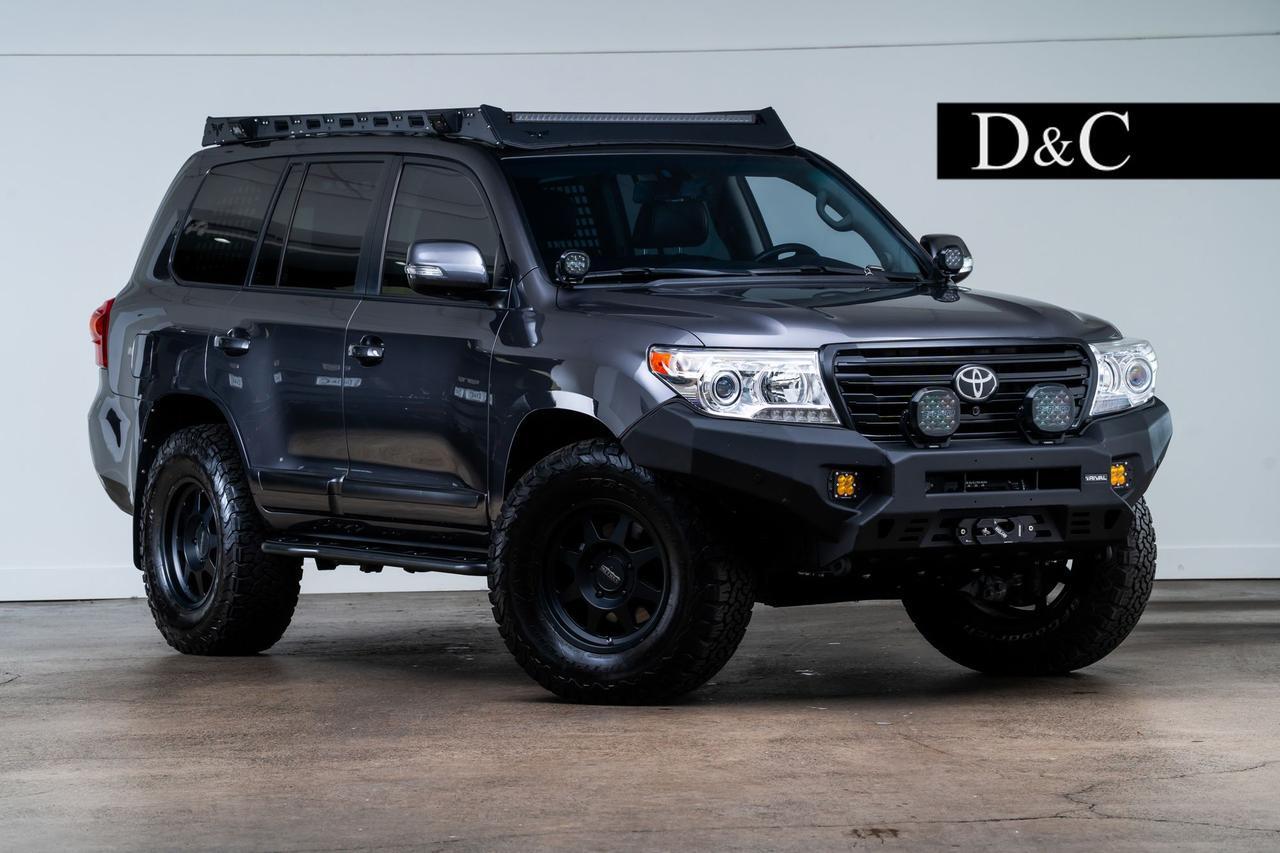 2015 Toyota Land Cruiser