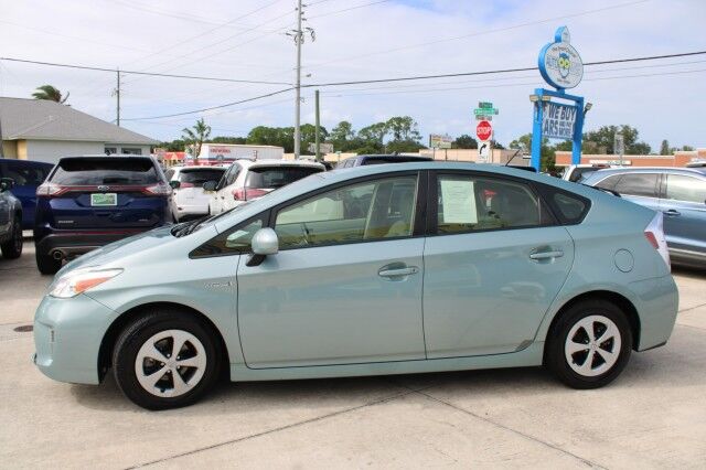 2015 Toyota Prius FOUR