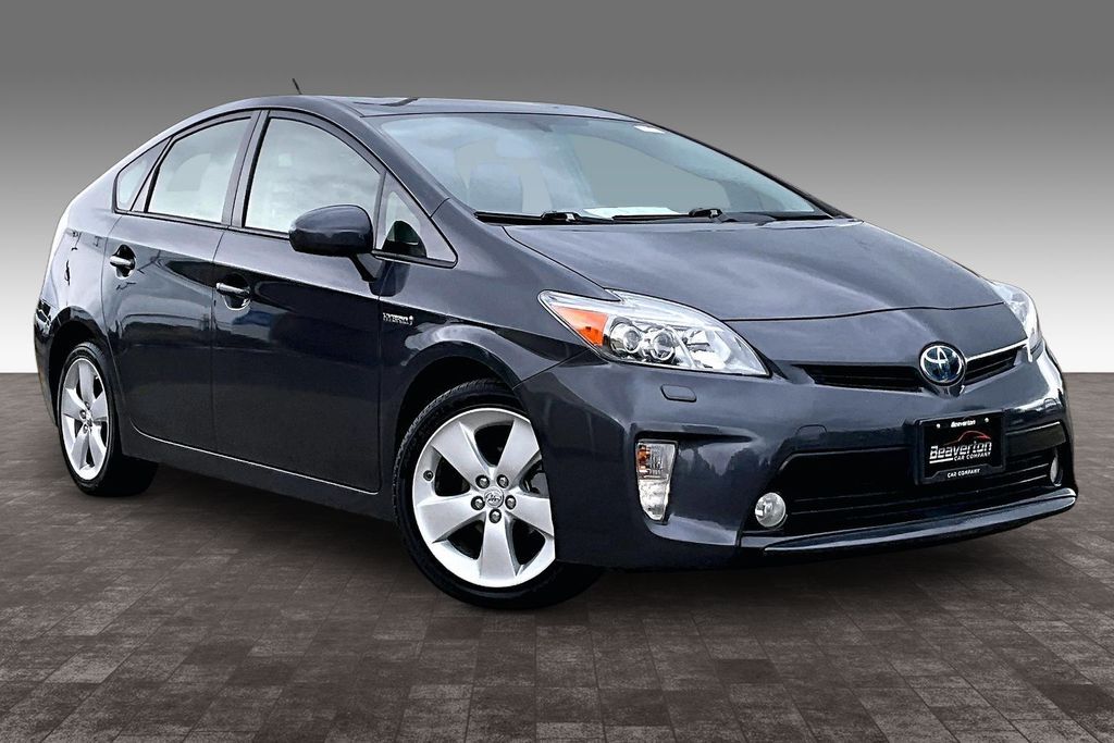 2015 Toyota Prius Five