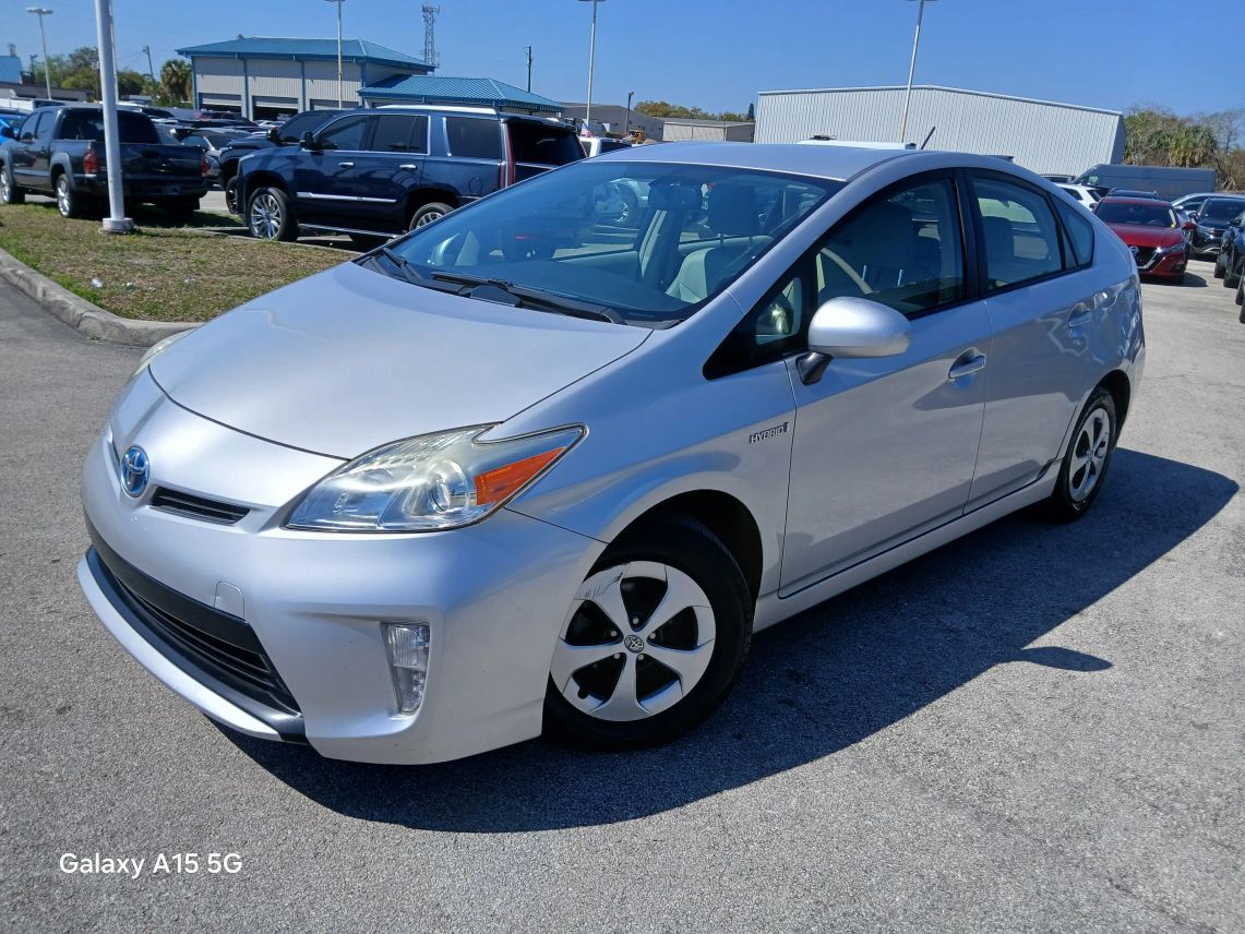 2015 Toyota Prius Four Hatchback 4D