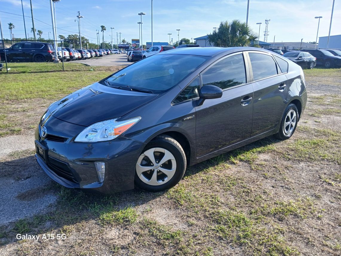 2015 Toyota Prius Four Hatchback 4D