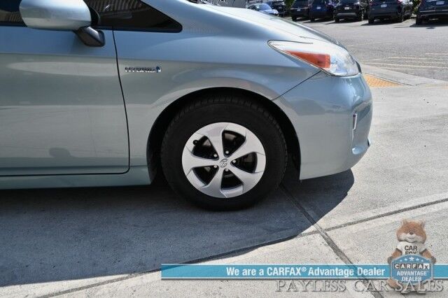 2015 Toyota Prius Four / Power & Heated Leather Seats / Power Mirrors, Windows & Locks / JBL Speakers / Navigation / Bluetooth / Back Up Camera / Cruise Control / Keyless Entry & Start / Aluminum Wheels / 51 MPG Anchorage AK