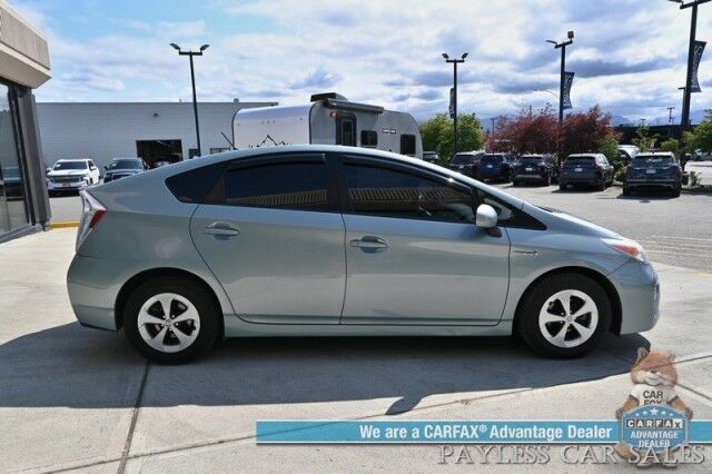 2015 Toyota Prius Four / Power & Heated Leather Seats / Power Mirrors, Windows & Locks / JBL Speakers / Navigation / Bluetooth / Back Up Camera / Cruise Control / Keyless Entry & Start / Aluminum Wheels / 51 MPG Anchorage AK