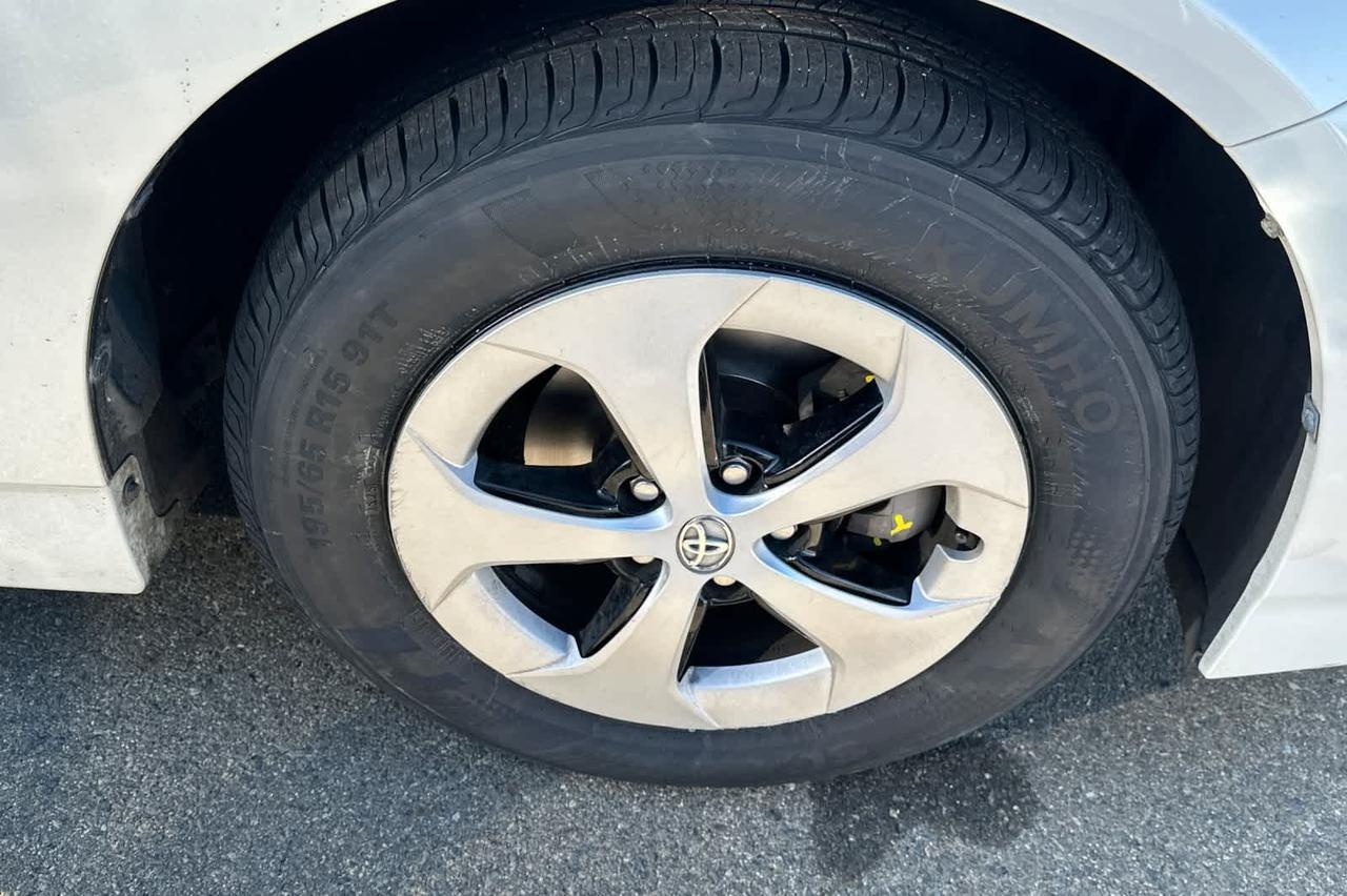 2015 Toyota Prius Four Roseville CA