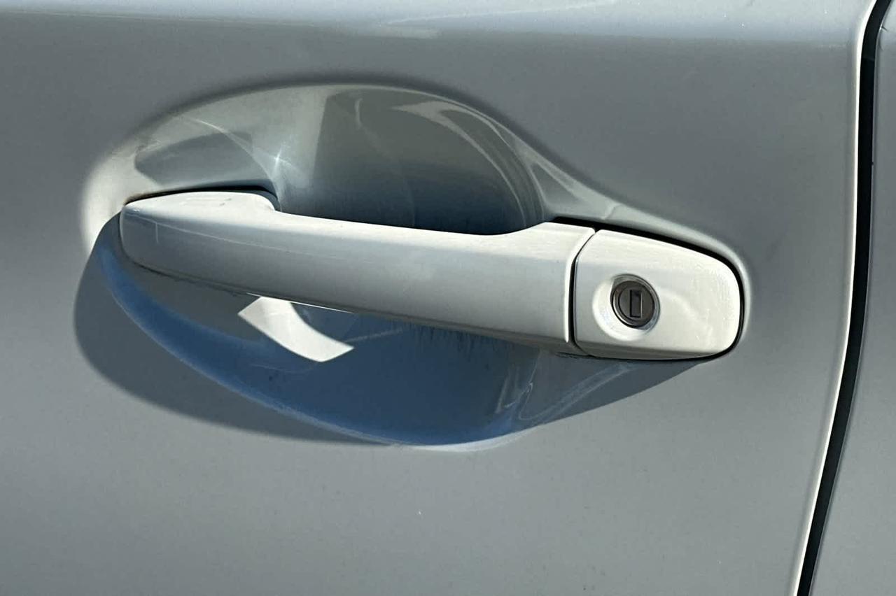 2015 Toyota Prius Four Roseville CA