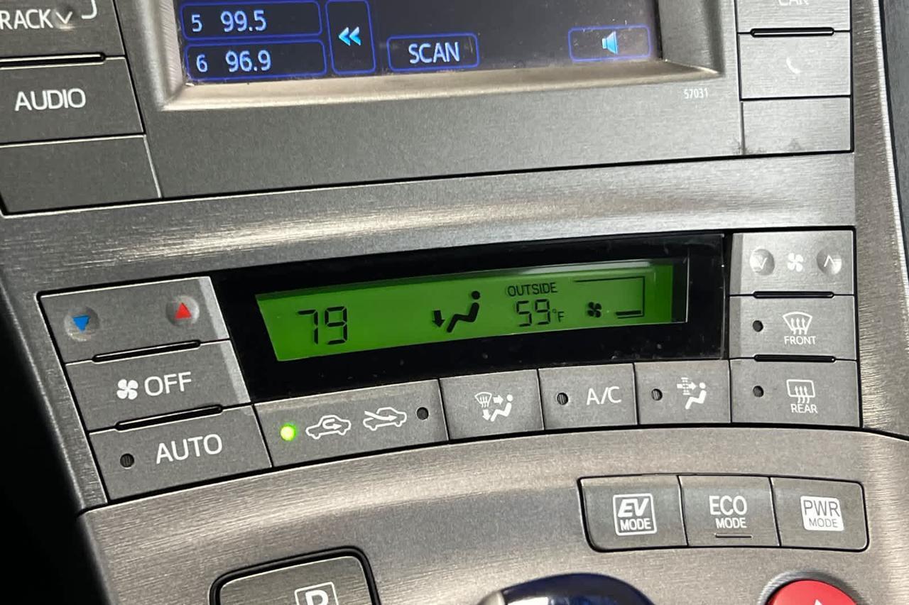 2015 Toyota Prius Four Roseville CA