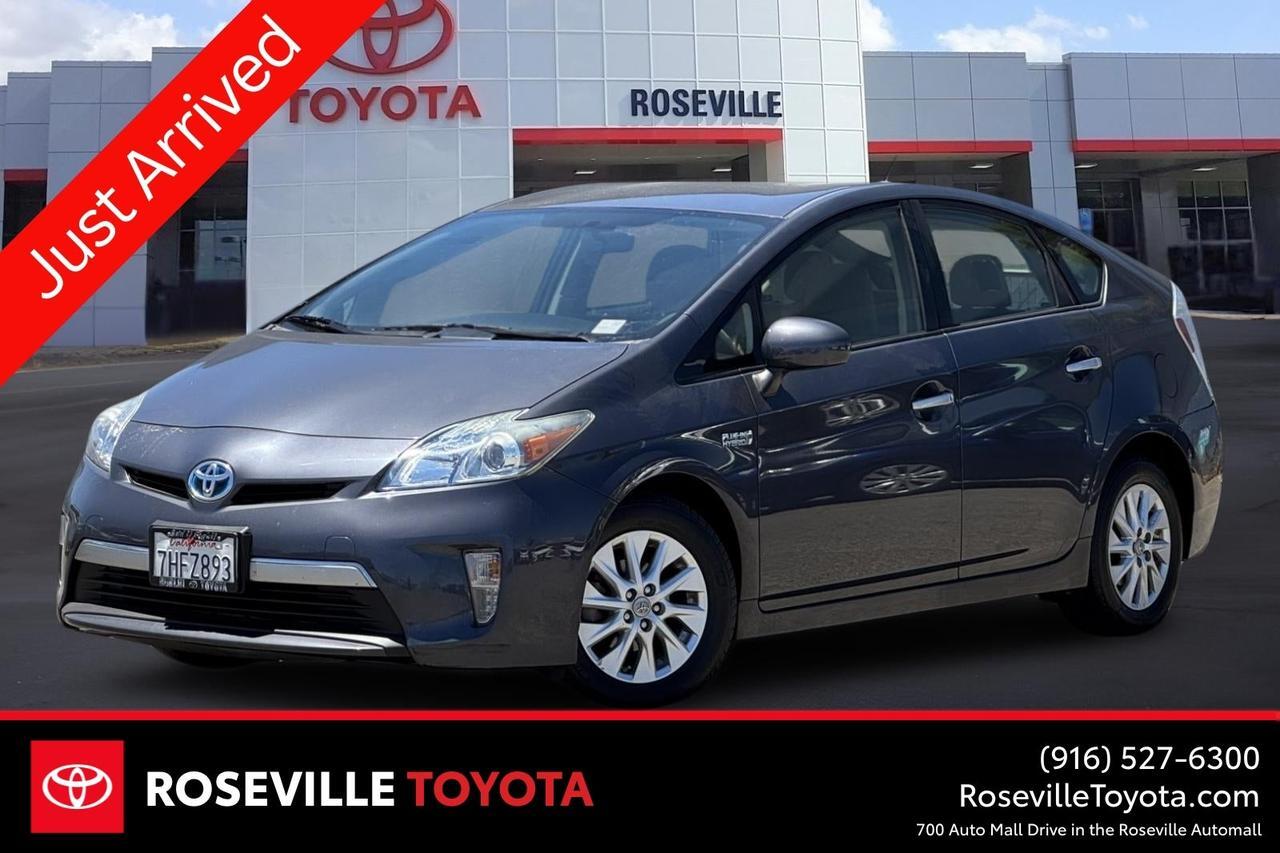 2015 Toyota Prius Plug-In Base