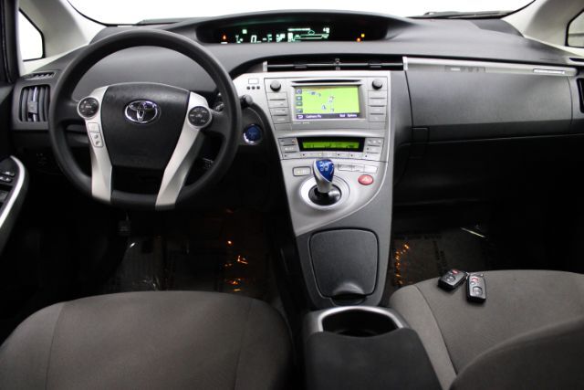 2015 Toyota Prius Plug-in Advanced
