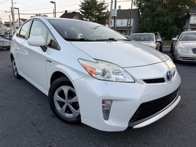 2015 Toyota Prius Three