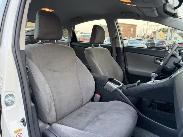 2015 Toyota Prius Three Whitehall PA