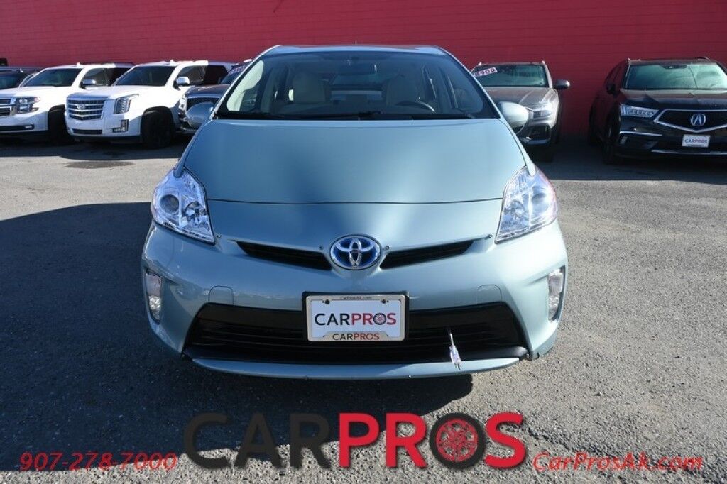 2015 Toyota Prius Two Hatchback - Auto Start - Automatic - Power Locks, Windows & Mirrors - Bluetooth - Cruise Control - Back Up Camera - Keyless Entry - CD Player - Aluminum Wheels - 48 MPG - Only 83K Miles