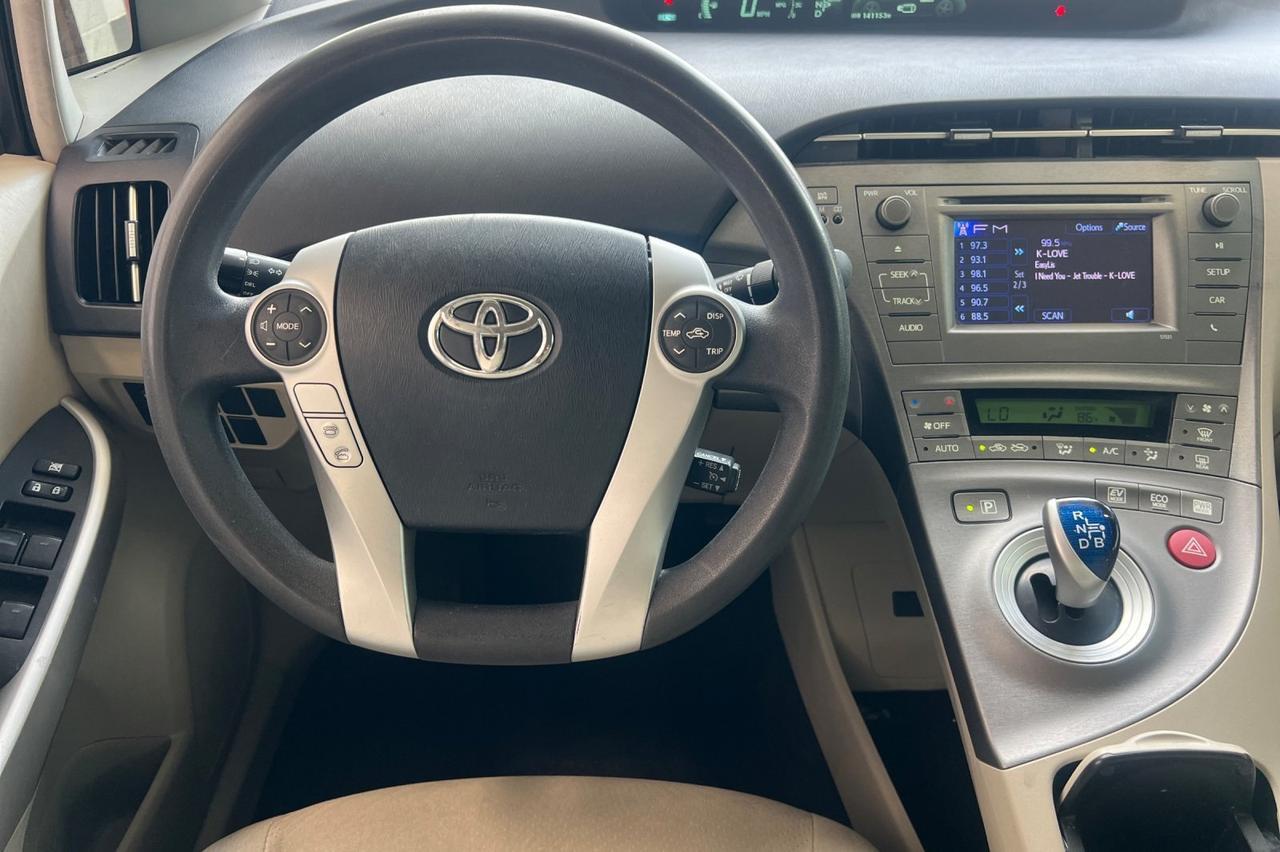 2015 Toyota Prius Two Ontario OR