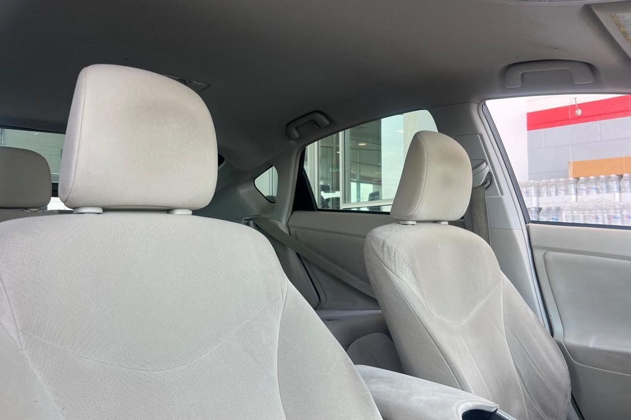 2015 Toyota Prius Two Ontario OR