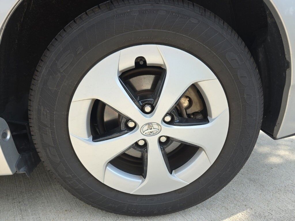 2015 Toyota Prius Two Hunt Valley MD