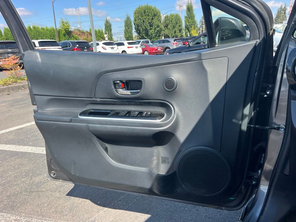 2015 Toyota Prius c Two