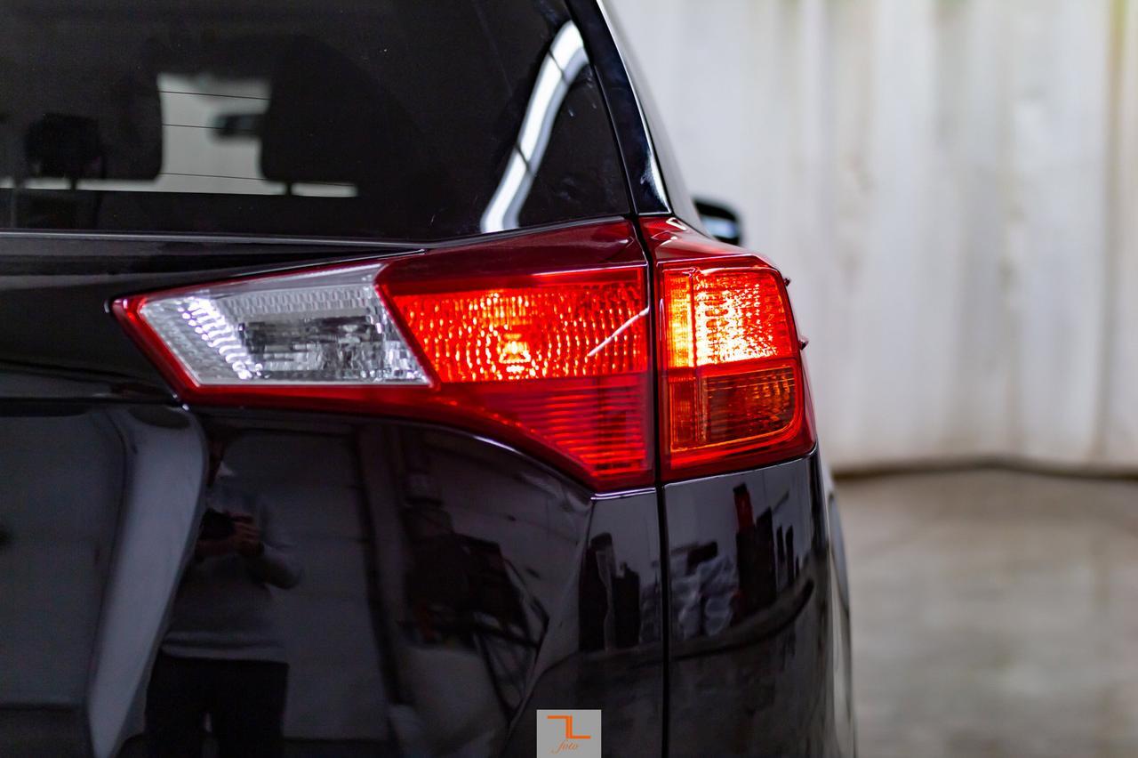 2015 Toyota RAV4 AWD Limited Leather Roof Nav BCam Red Deer AB