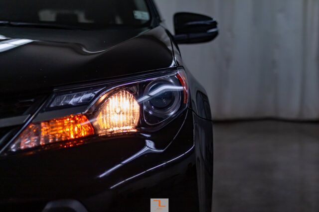 2015 Toyota RAV4 AWD Limited Leather Roof Nav BCam Red Deer AB