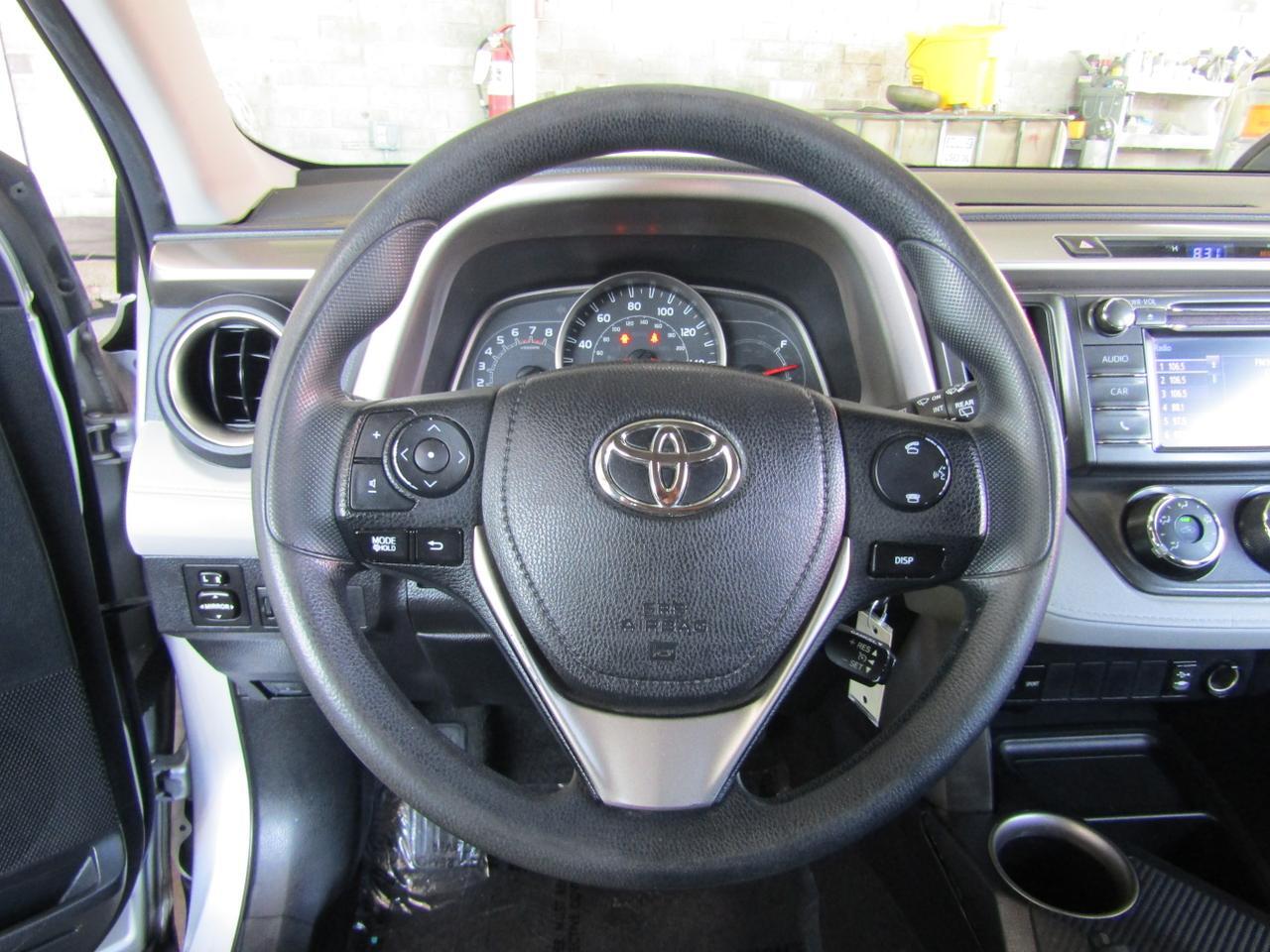 2015 Toyota RAV4 FWD 4dr LE (Natl) Grand Prairie TX