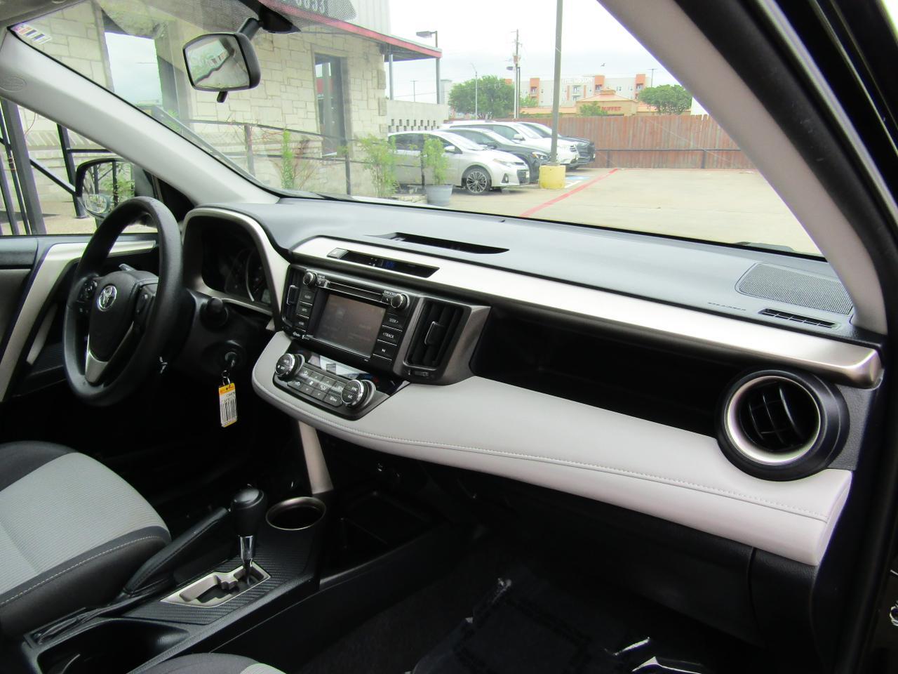 2015 Toyota RAV4 FWD 4dr XLE (Natl) Grand Prairie TX