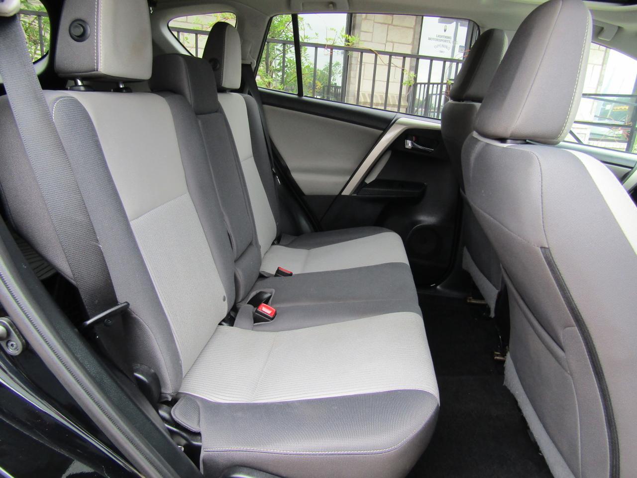 2015 Toyota RAV4 FWD 4dr XLE (Natl) Grand Prairie TX