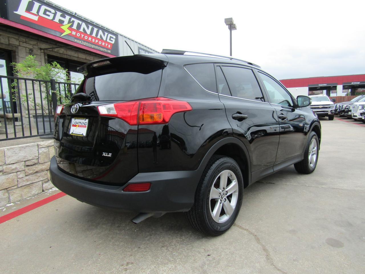 2015 Toyota RAV4 FWD 4dr XLE (Natl) Grand Prairie TX