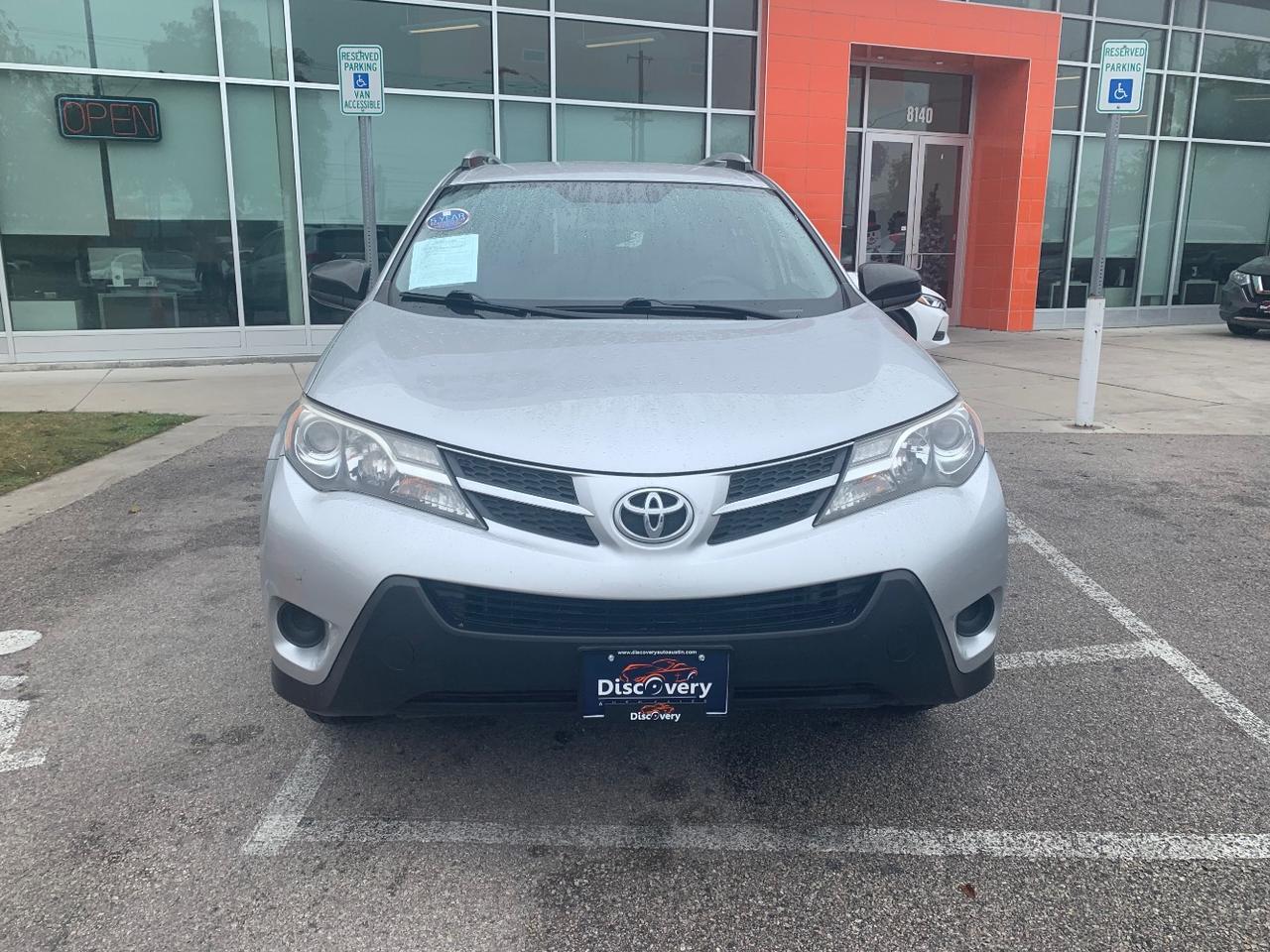 2015 Toyota RAV4 LE