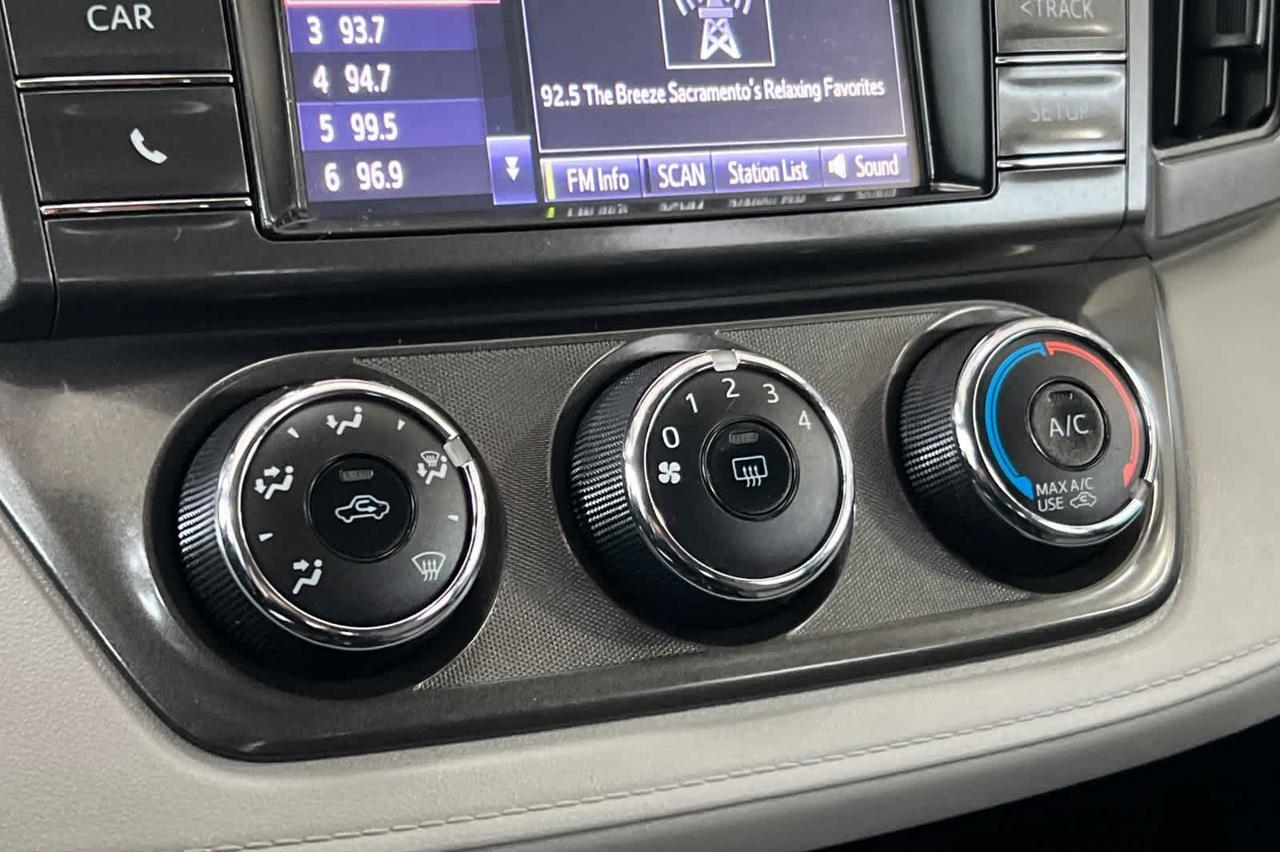 2015 Toyota RAV4 LE Roseville CA