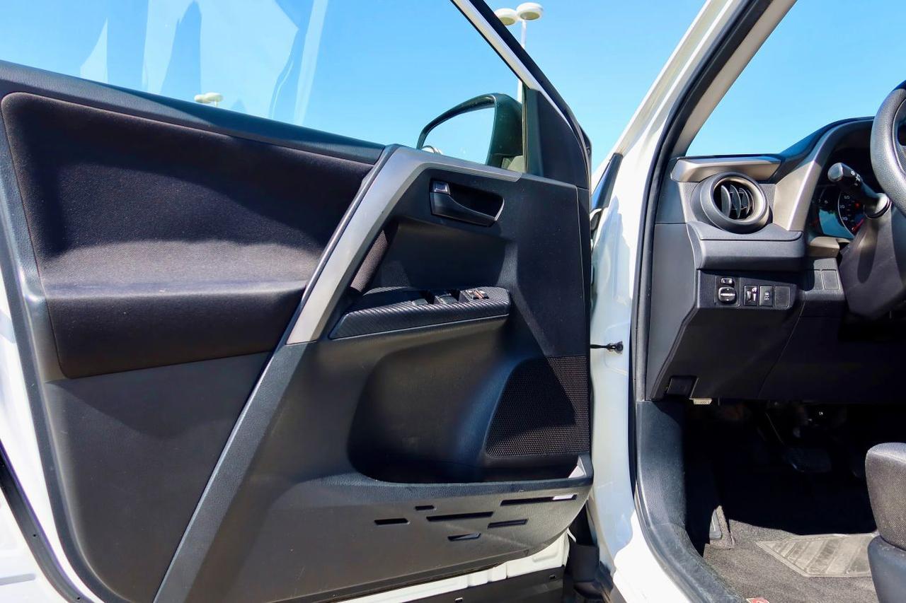 2015 Toyota RAV4 LE Sport Utility 4D Maitland FL