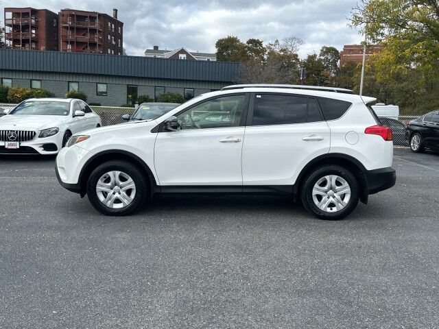 2015 Toyota RAV4 LE Worcester MA 2015 Toyota RAV4 LE Worcester MA