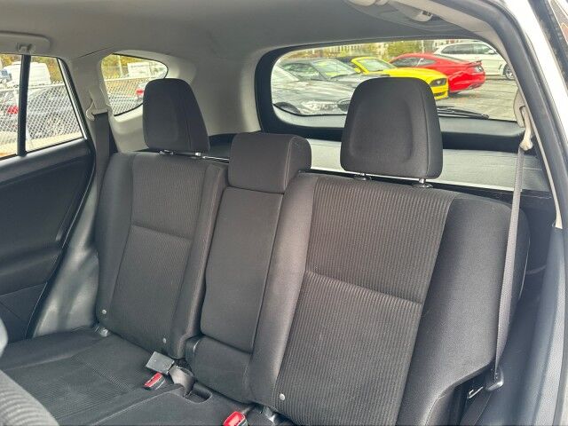 2015 Toyota RAV4 LE Worcester MA 2015 Toyota RAV4 LE Worcester MA