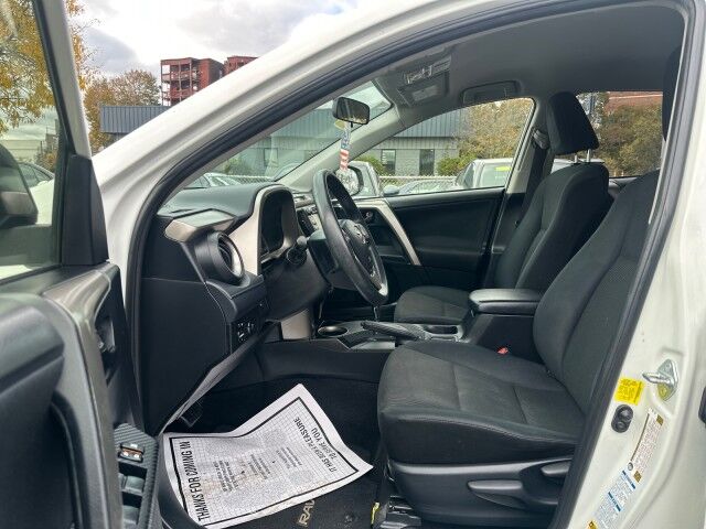 2015 Toyota RAV4 LE Worcester MA 2015 Toyota RAV4 LE Worcester MA