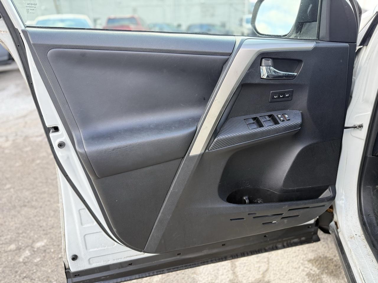 2015 Toyota RAV4 Limited Crestwood KY