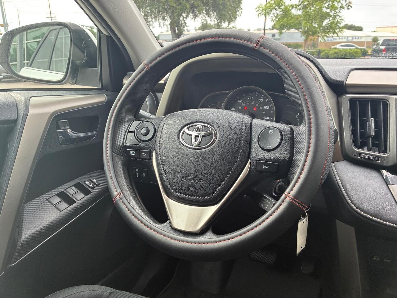 2015 Toyota RAV4 XLE FWD Austin TX