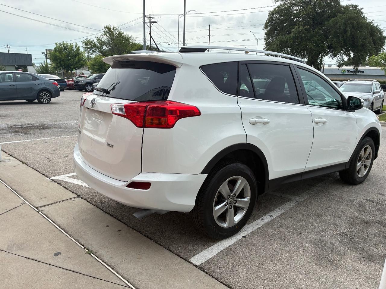 2015 Toyota RAV4 XLE FWD Austin TX